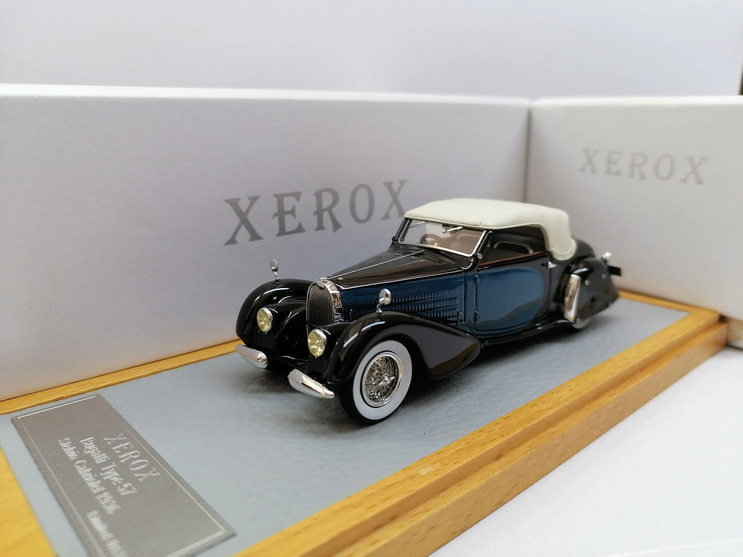 XEROX 1:43 Bugatti Type 57 1936 Classic Cars Limited 49pcs Worldwide Resin Metal Static Car Model Toy Gift