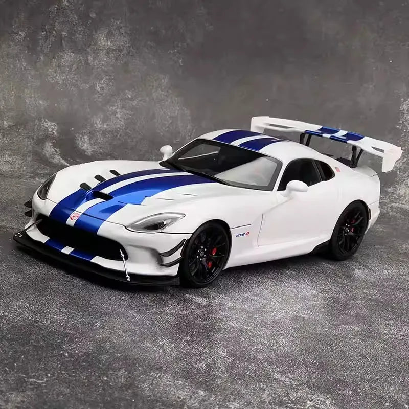 AUTOART New 1/18 scale DODGE VIPER ACR 2017 car model Static display Collection Holiday gift