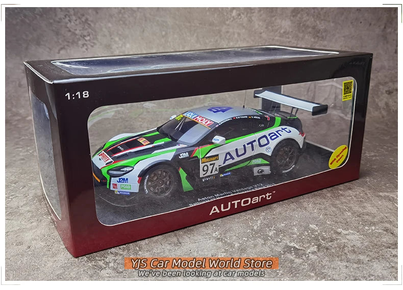 AUTOART Edition 1/18 Aston Martin VANTAGE V12 BATHURST 12HOUR #97 2015 Racing Car Model