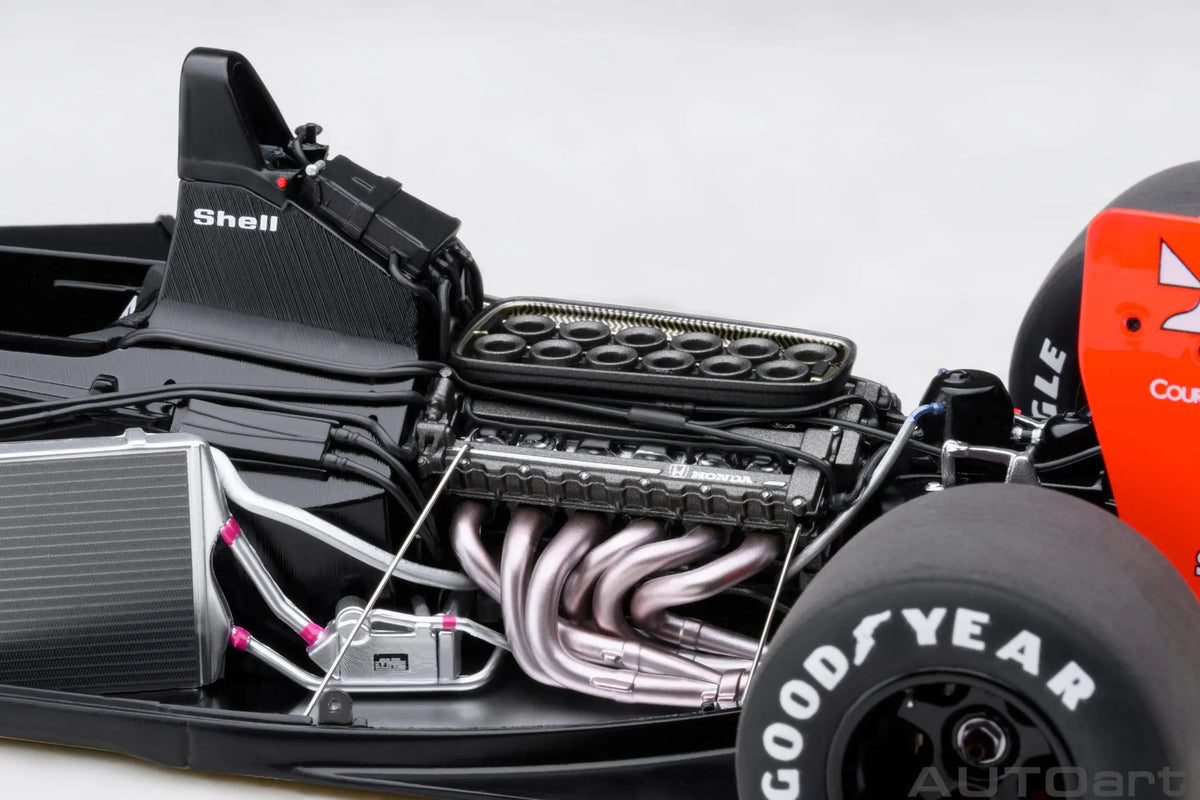 AUTOART 1/18 HONDA MP4/6 #1 (with McLaren logo) 1991 Formula 1 (F1) Racing Car Model