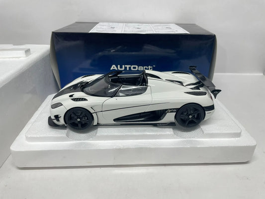 AUTOART 1/18 Koenigsegg Agera RS Limited Edition Car Model