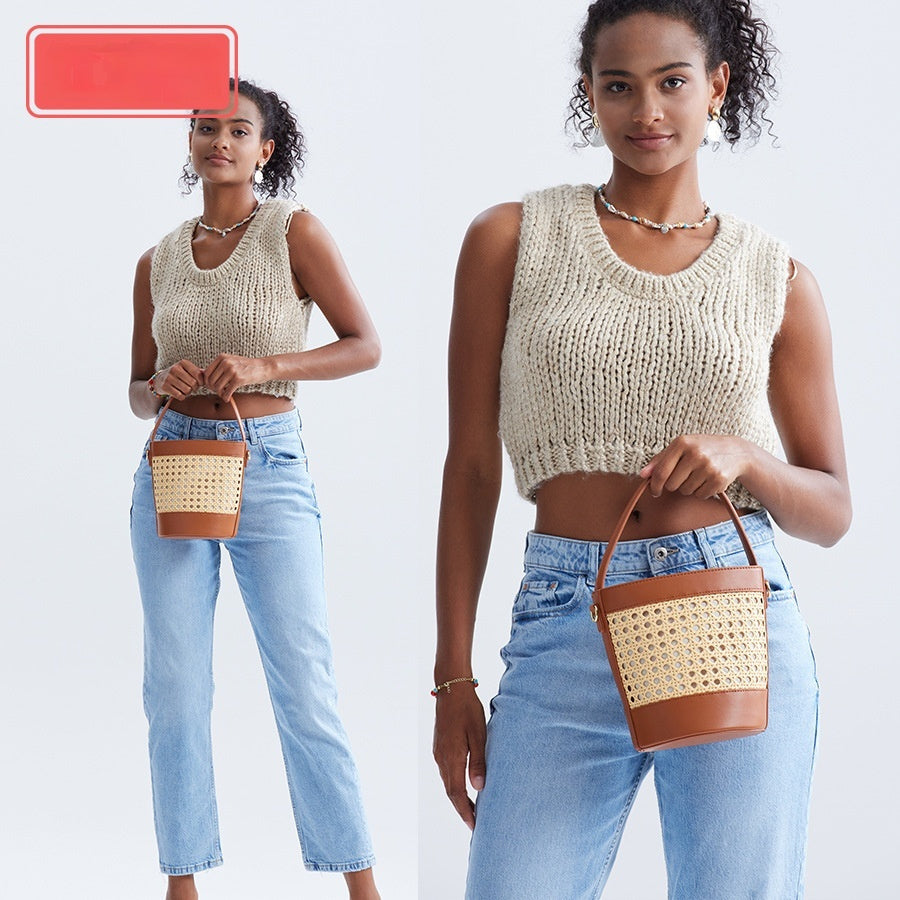 New Hand-woven Rattan Bucket Bag For Women