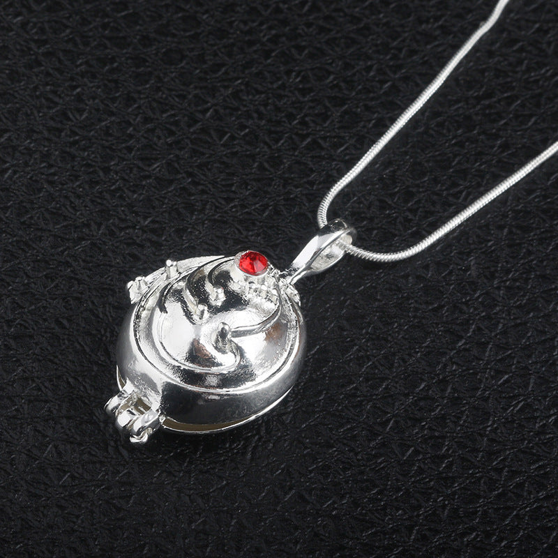 The Vampire Diaries With Necklace
