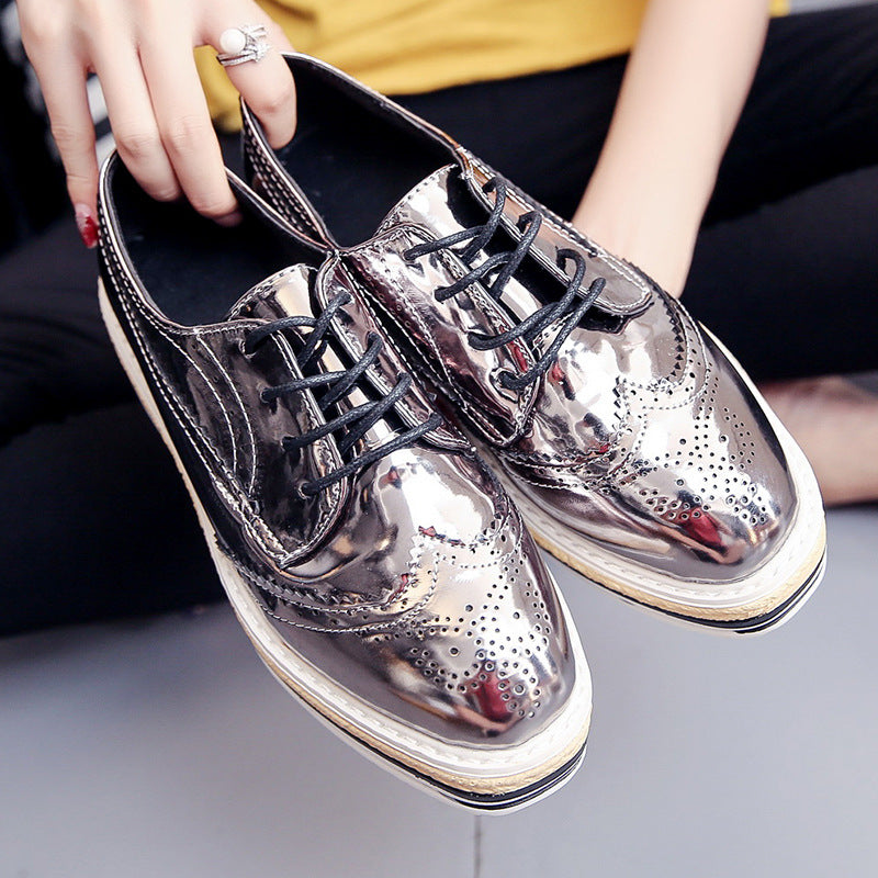 Bullock Carved Oxford Platform Shoes