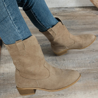 Womens Vintage Round-toe Flat Matte Leather Boots