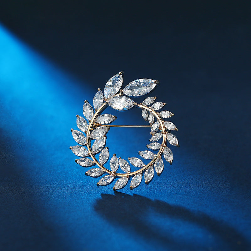 European And American Temperament Round Willow Brooch