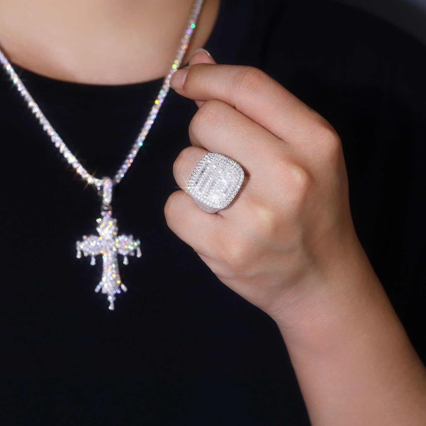 Men's Luxury And Fashionable Light Luxury Jewelry Silver Ring S925 Silver-plated Platinum Set With Top-quality Moissanite