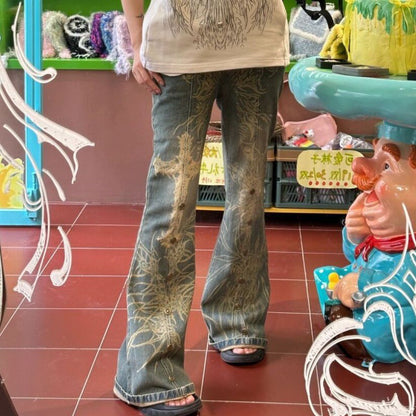 Washed Old Tattoo Slightly Flared Jeans Women