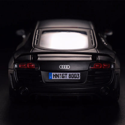 Maisto 1:18 Audi R8 Alloy Retro Car Model Classic Car Model Car Decoration Collection gift