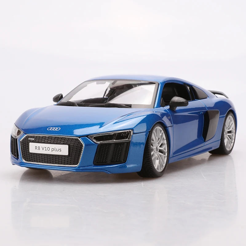 Maisto 1:18 Audi R8 Alloy Retro Car Model Classic Car Model Car Decoration Collection gift