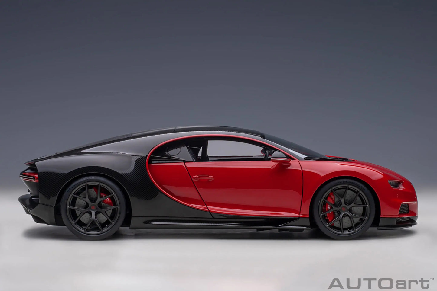 AUTOART New model 1/18 scale BUGATTI CHIRON SPORT 2019 Sports car model Static display Collection gift