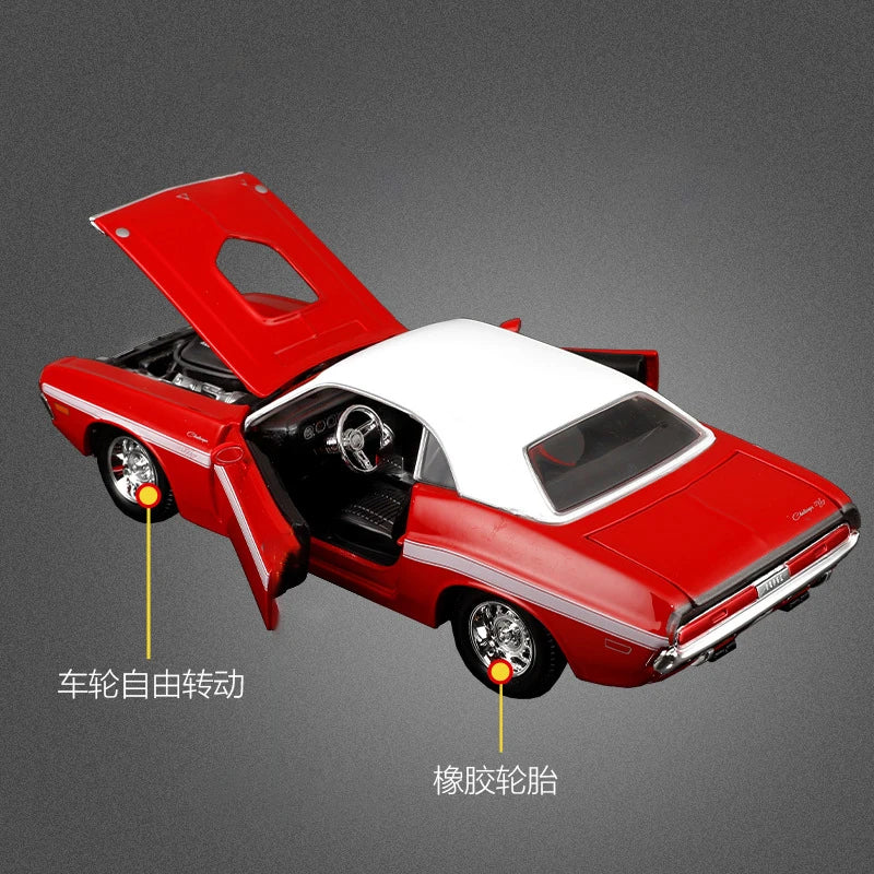 Maisto 1:24 Dodge Challenger R/T Coupe 1970 Alloy Car Diecasts & Toy Vehicles Car Model Miniature Scale Model