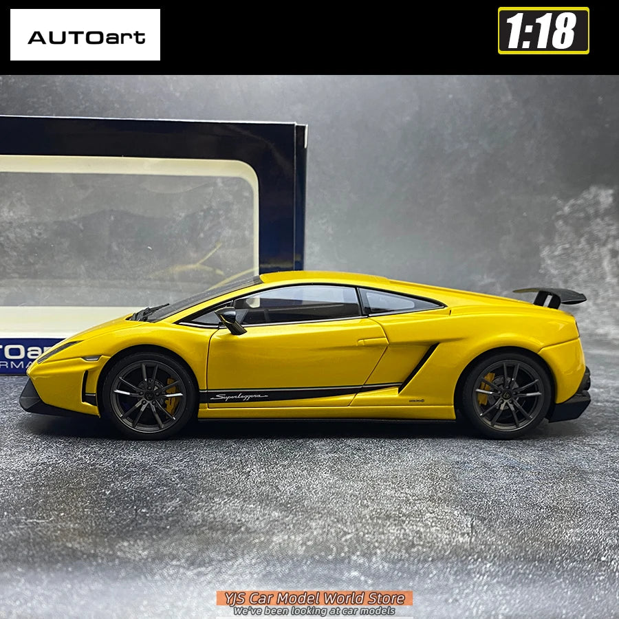 AUTOART 1/18 Lamborghini Gallardo LP570-4 Car model  Send to a friend  Personal collection Static ornamen