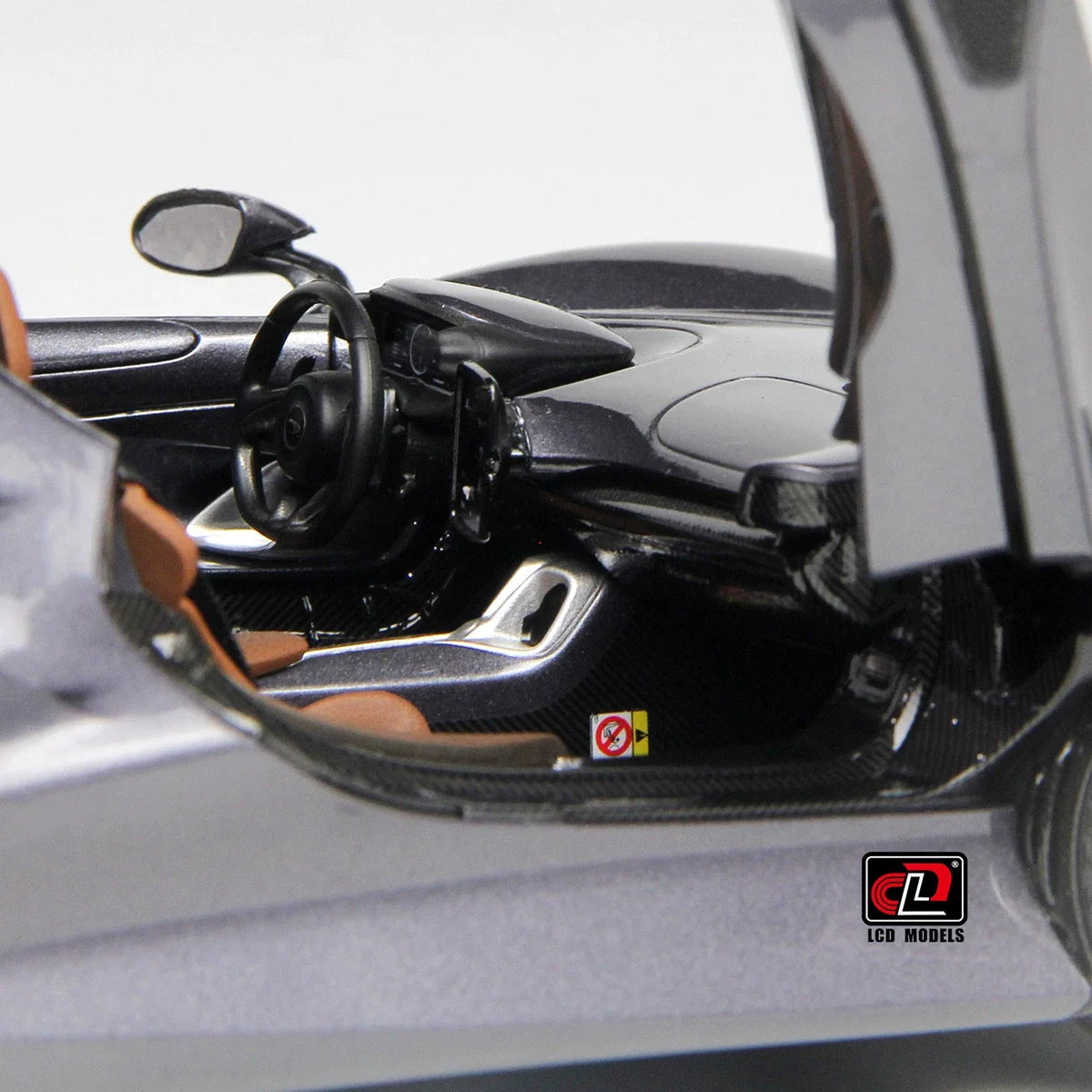 LCD Diecast car model 1:18 McLaren ELVA car model metal static display collection