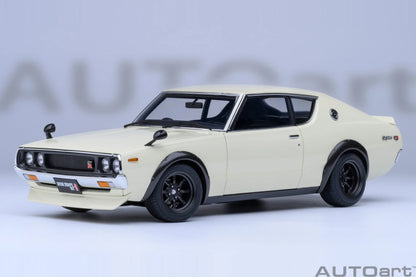 NISSAN SKYLINE 2000 GT-R (KPGC110) TUNED VERSION RS WATANABE WHEEL AUTOart 1/18 Static display model gift collection
