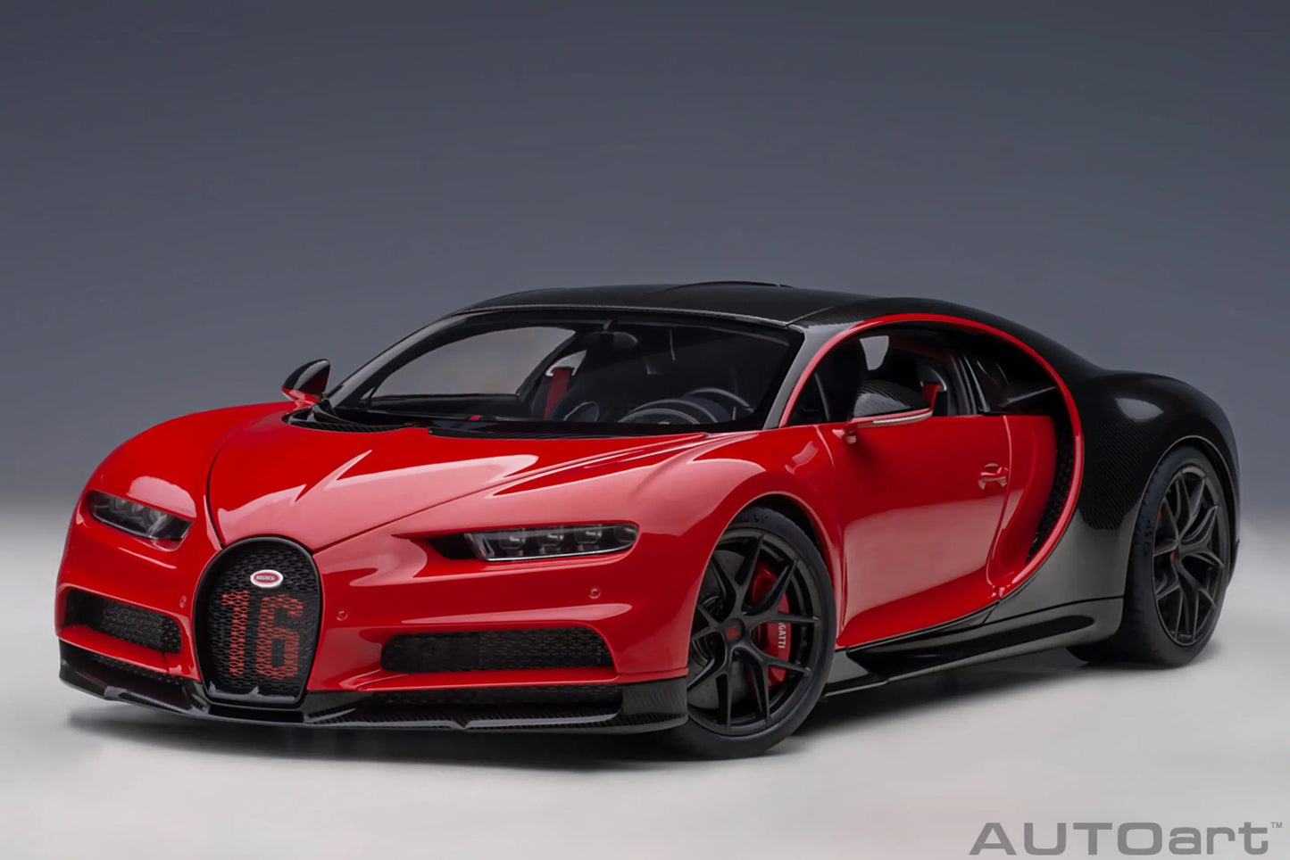 AUTOART New model 1/18 scale BUGATTI CHIRON SPORT 2019 Sports car model Static display Collection gift