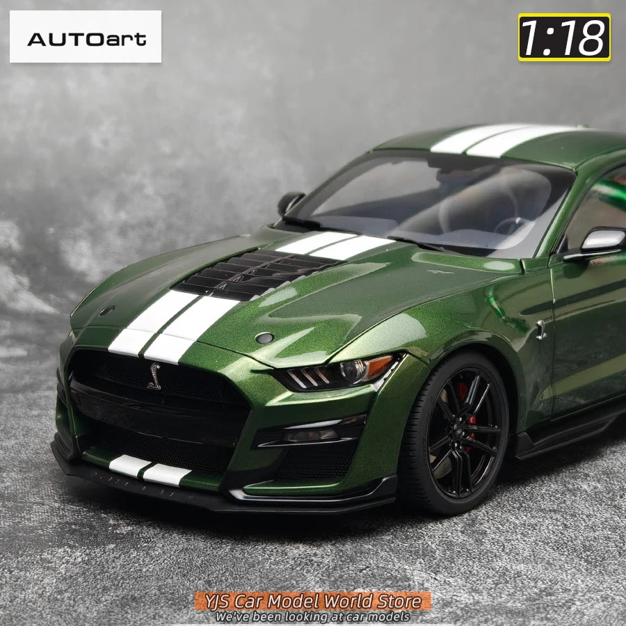 AUTOART New 1/18 scale Ford Mustang Shelby GT500 WHITE SILVER  Sports car model Static display Collection Holiday gift 73097