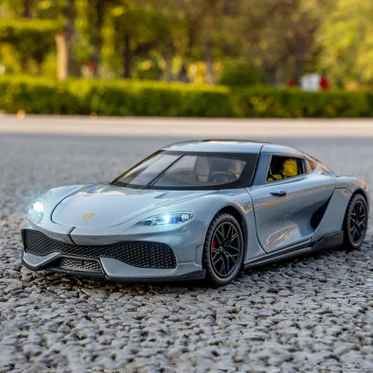 Koenigsegg Gemera 1:24 Car Alloy Diecast Model Collect Hobby Model Ornaments Gift For Friend Pull Back Toy New Style Sports Car