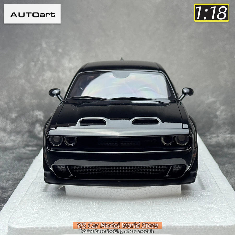 AUTOart 1/18 Dodge Challenger SRT 2023 Hellcat Widebody 2018 Car model Static model sports car birthday gift