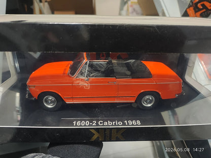 KK Bmw Special Offer Diecast 1/18 Scale Bmw Alloy Car Model Original Box Wrong Base