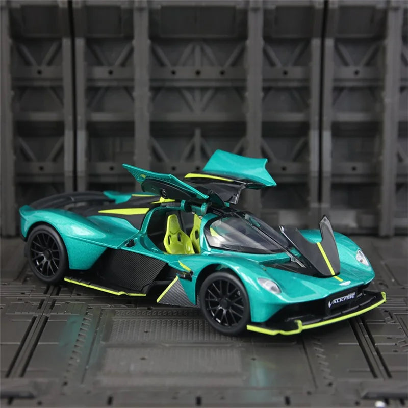 Aston Martin Valkyrie 1:23 Alloy Sports Car Model Diecast Metal Super Racing Vehicle Car Model Sound and Light Toy Gift