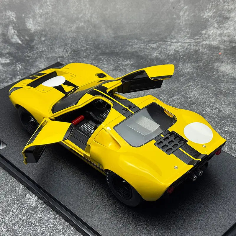 In Stock SOLIDO 1/18 Ford GT40 MK.1 1968 Classic Racing Car Diecast Model Collectible Vehicle Replica Adult Collection Display