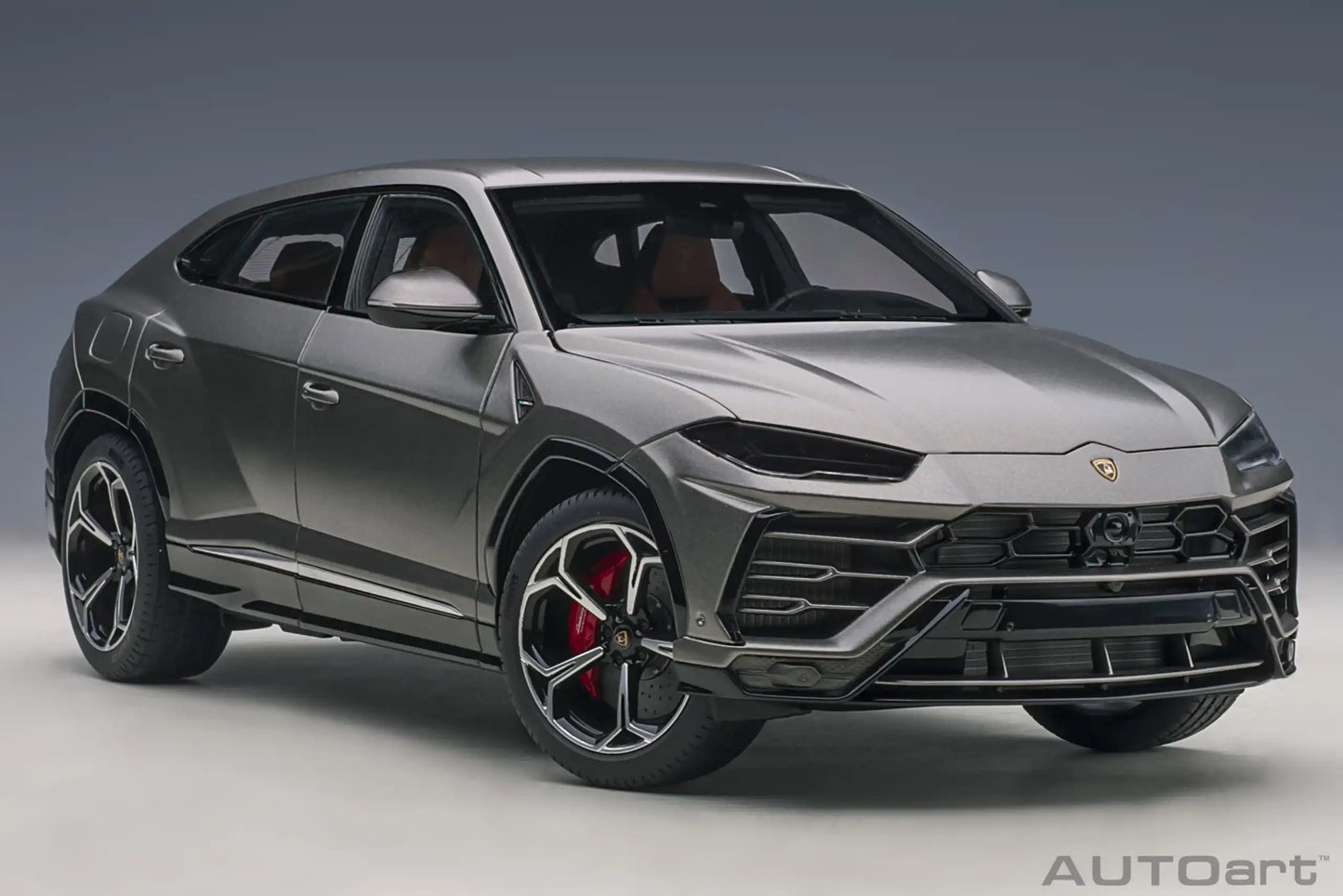 AUTOART New model 1/18 scale LAMBORGHINI URUS   car model Static display Collection Holiday gift