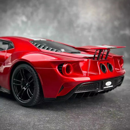 AUTOART 1:18 scale Ford GT ABS material Full Open car model Static Display Holiday gift collection Sports car model