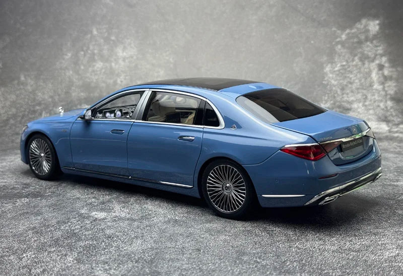 Almost Real model  1:18  BZ-Mbh S680  S-Class Alloy car model display Collection Holiday gift
