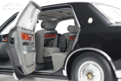 Almost Real Car model 1/18 Toyota Century alloy full open model 1997 black Static collection Collect Holiday gift