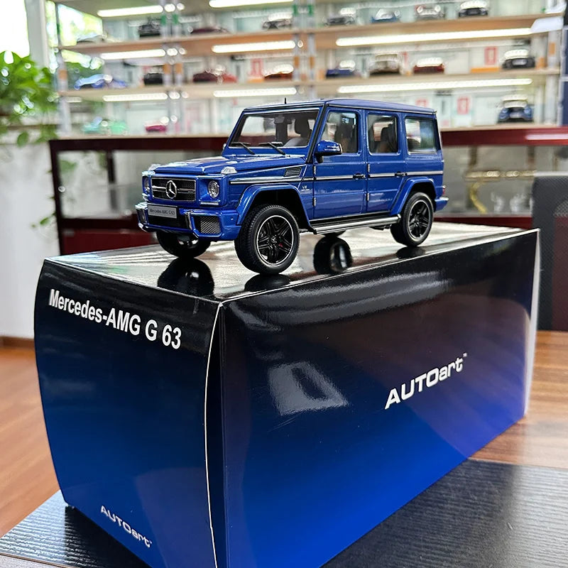 AUTOART 1:18 G63 2017 Car model SUV  Personal collection of holiday gifts