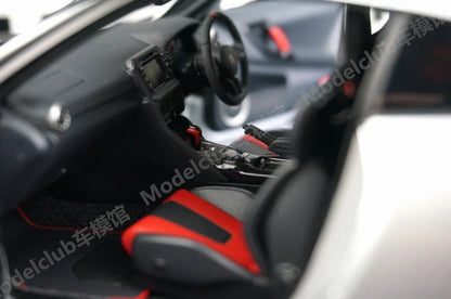 Autoart 1:18 R35 GTR 2022 JDM Simulation Limited Edition All Open Alloy Metal Static Car Model Toy Gift