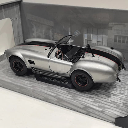 Diecast SOLIDO 1/18 Scale SHELBY COBRA 427 MKII 1965 M6 Alloy Car Model