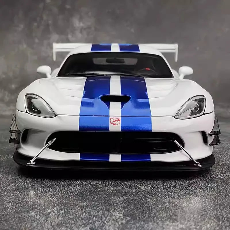 AUTOART New 1/18 scale DODGE VIPER ACR 2017 car model Static display Collection Holiday gift