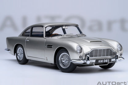 Autoart 1/18 ASTON MARTIN DB5  ABS 007/Goldfinger Bond , door full open sports car model static decoration collection