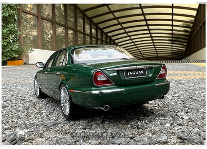 Almost Real AR 1/18 Jaguar XJ6 X350 Car models give gifts to friends Adult toys Birthday gifts to friends Company show metal