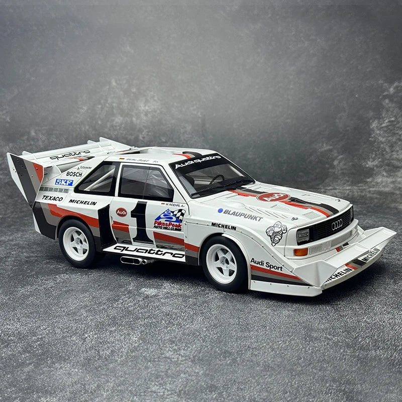 AUTOART 1/18 Audi Sport Quattro S1 Pikes Peak 1987 #1  Racing car model Car model Static ornament Collect Metal material