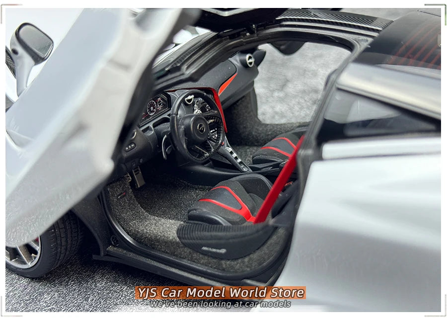 AUTOart 1:18 scale for McLaren 720S  Sports car model static display pieces holiday gift collection