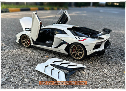AUTOART 1/18 Lamborghini Aventador SVJ Car Model
