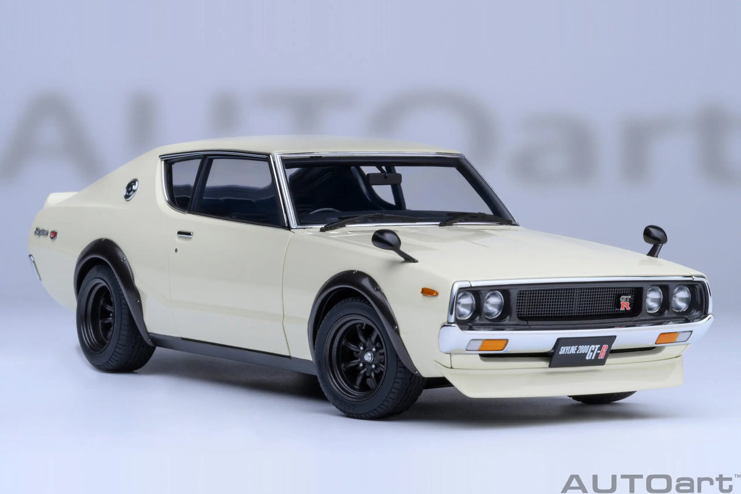 NISSAN SKYLINE 2000 GT-R (KPGC110) TUNED VERSION RS WATANABE WHEEL AUTOart 1/18 Static display model gift collection