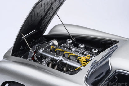 Autoart 1/18 ASTON MARTIN DB5  ABS 007/Goldfinger Bond , door full open sports car model static decoration collection