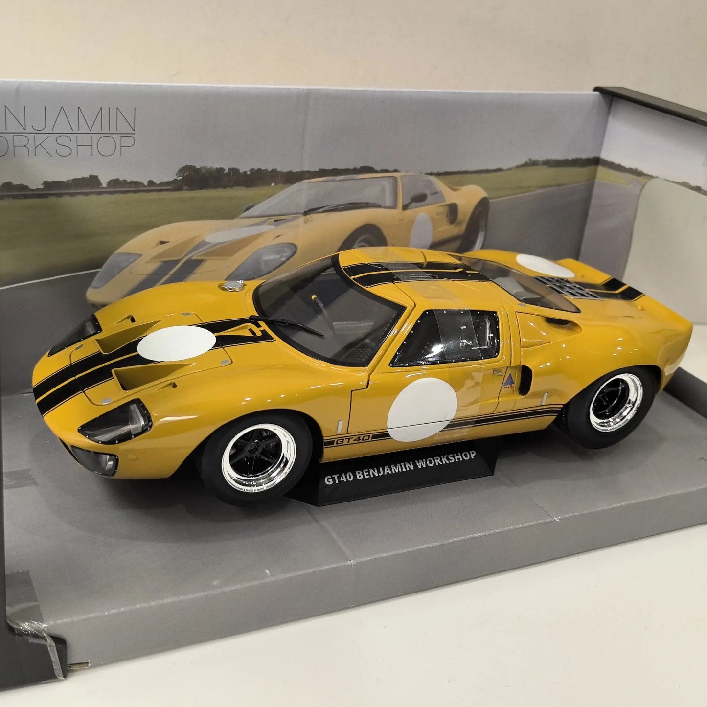 Diecast SOLIDO 1/18 Scale FORD GT40 Racing U1 Alloy Car Model