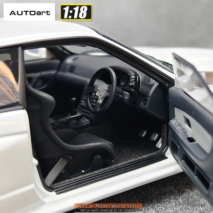 AUTOART 1/18 Nissan R32 V-SPEC II TUNED VERSION  Car model  Send to a friend  Personal collection Static ornamen