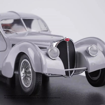 Solido 1/18 Bugatti Atlantic Type 57 SC 1937 Diecast Vehicle Model with Two Open Doors Limited Edition Cars Gifts