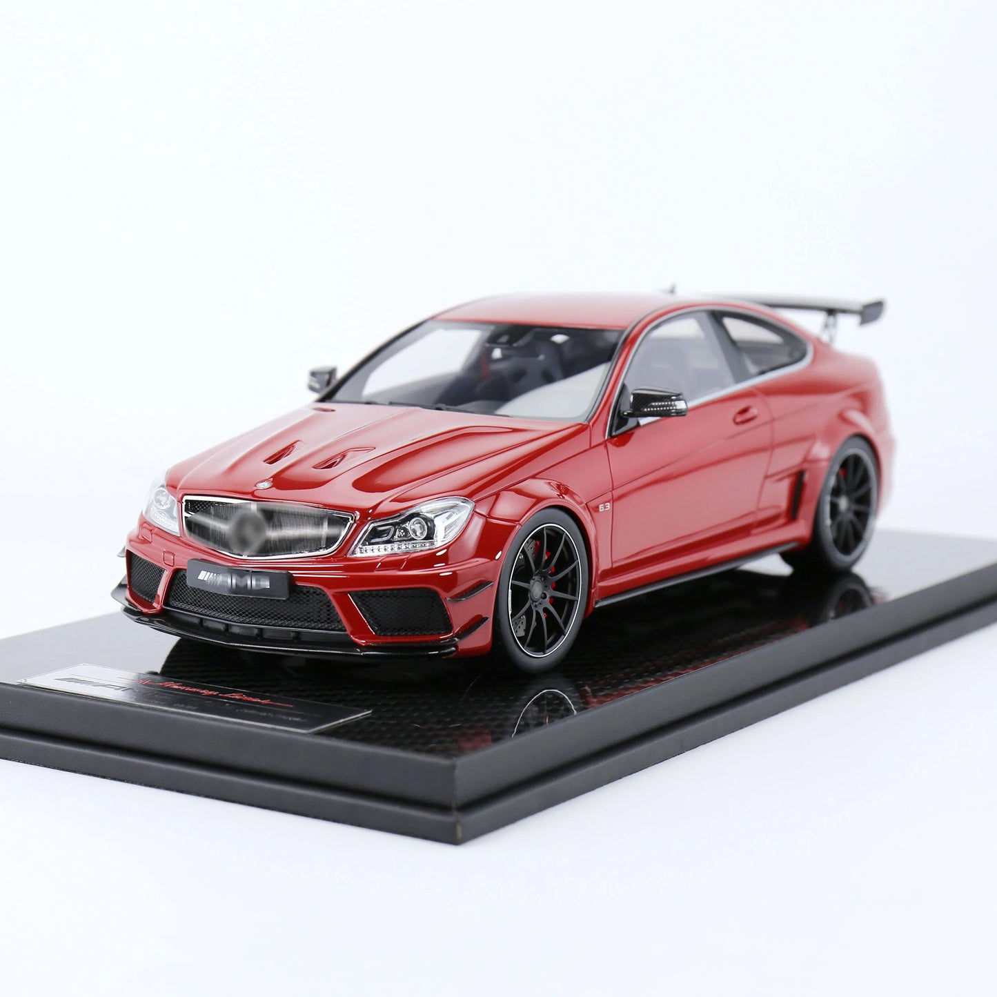 1/18  C 63 Black Series resin model Memory Line collectibles