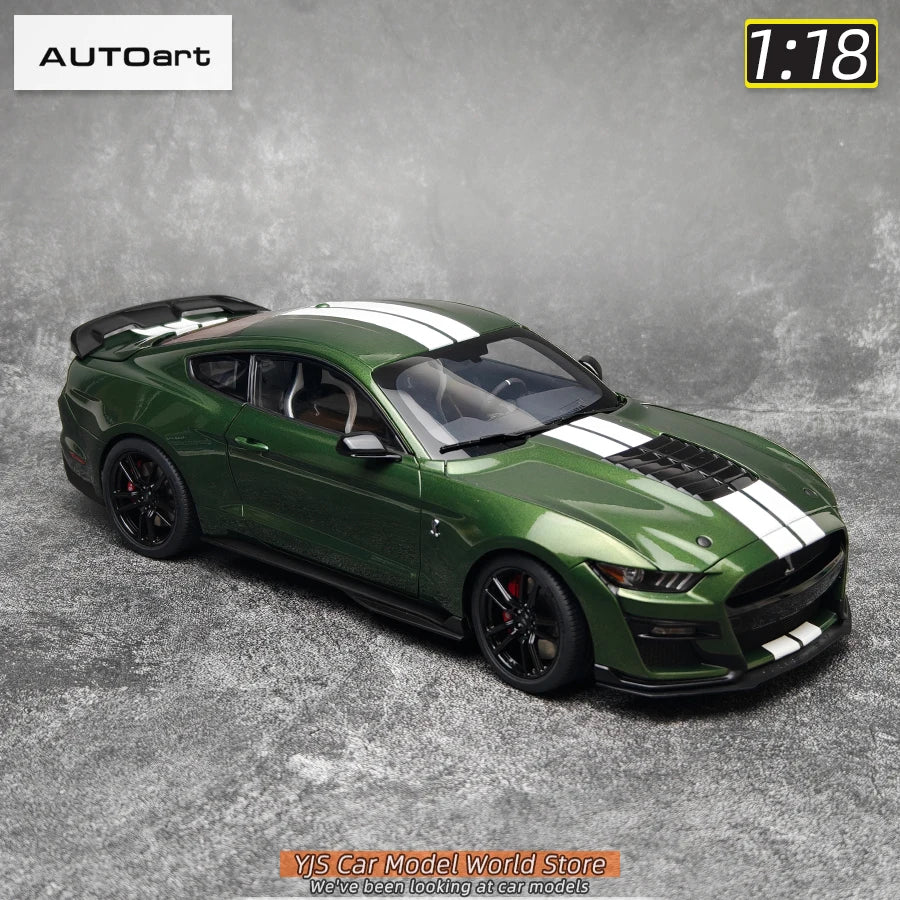 AUTOART New 1/18 scale Ford Mustang Shelby GT500 WHITE SILVER  Sports car model Static display Collection Holiday gift 73097