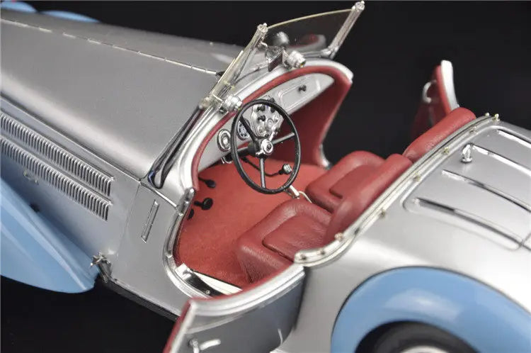 CMC 1:18 225 Roadster 1935 Simulation Limited Edition All Open Alloy Metal Static Car Model Toy Gift