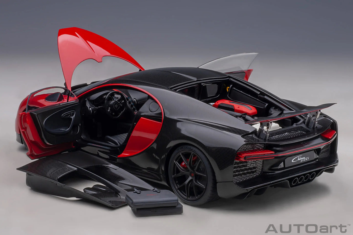 AUTOART New model 1/18 scale BUGATTI CHIRON SPORT 2019 Sports car model Static display Collection gift