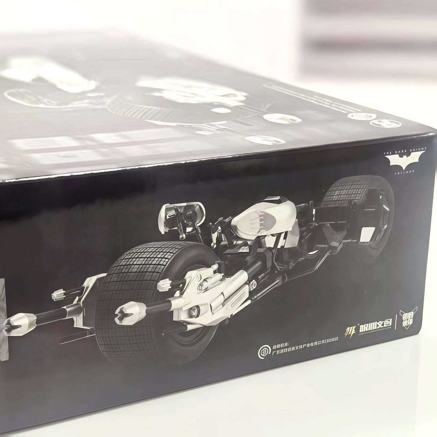 Original MODOKING Batman BATPOD DC Justice League The Dark Knight Bruce Wayne Action Figure SDARK KNIGHT TRILOGY Model Toys Gift