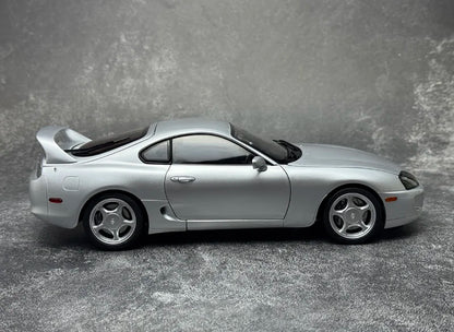 WHELART Diecast model 1/18  Ty SUPRA A80 Metal Car model Static display collection holiday gifts